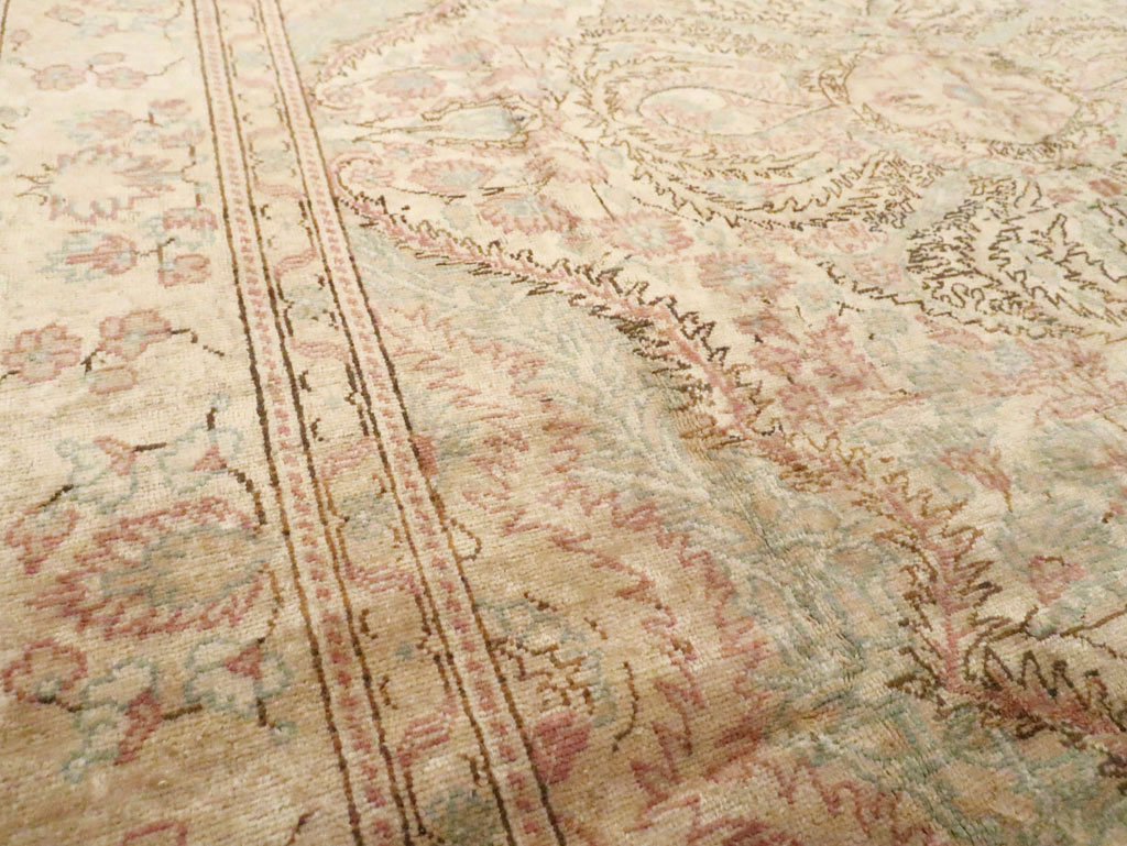 Vintage Turkish Sivas Carpet, No.14956 - Staging
