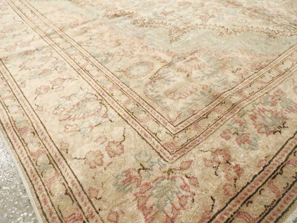 Vintage Turkish Sivas Carpet, No.14956 - Staging