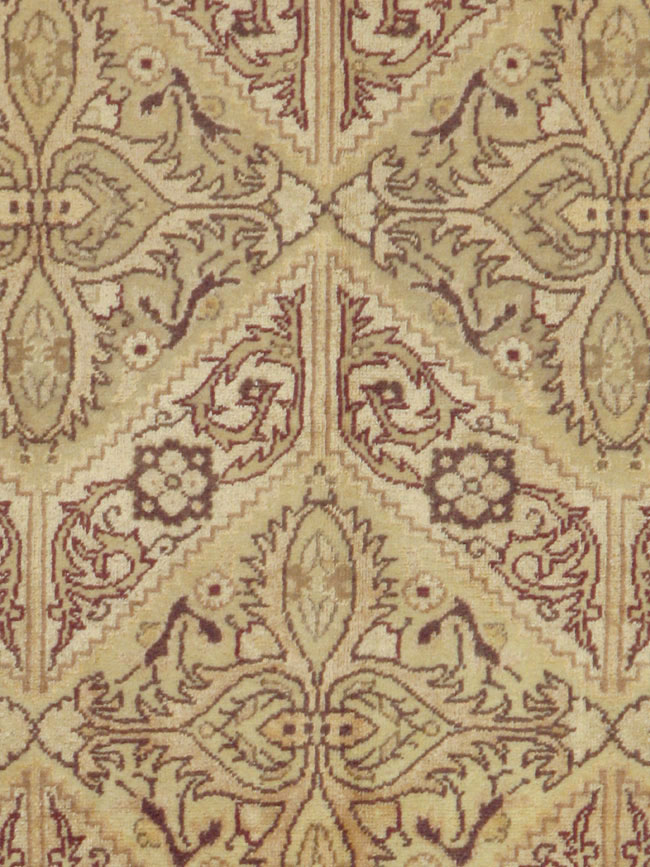 Vintage Turkish Sivas Carpet, No.14957 - Staging