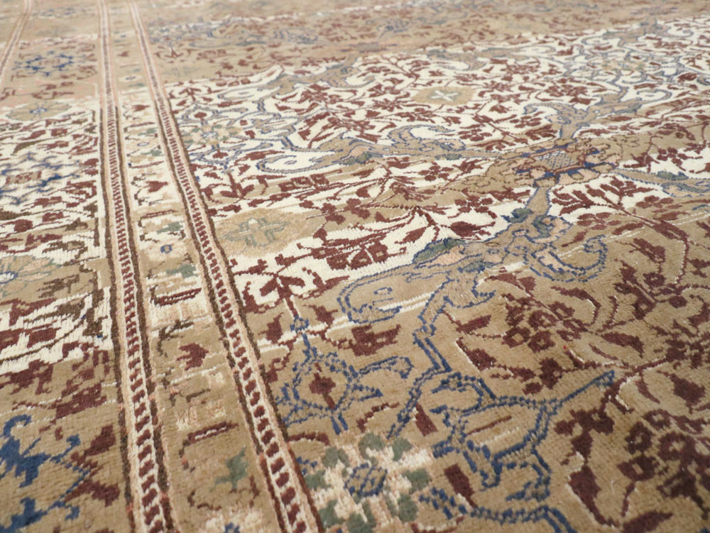 Vintage Turkish Sivas Carpet, No.14960 - Staging