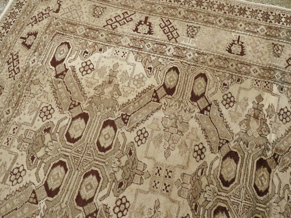 Vintage Turkish Sivas Carpet, No.14963 - Staging