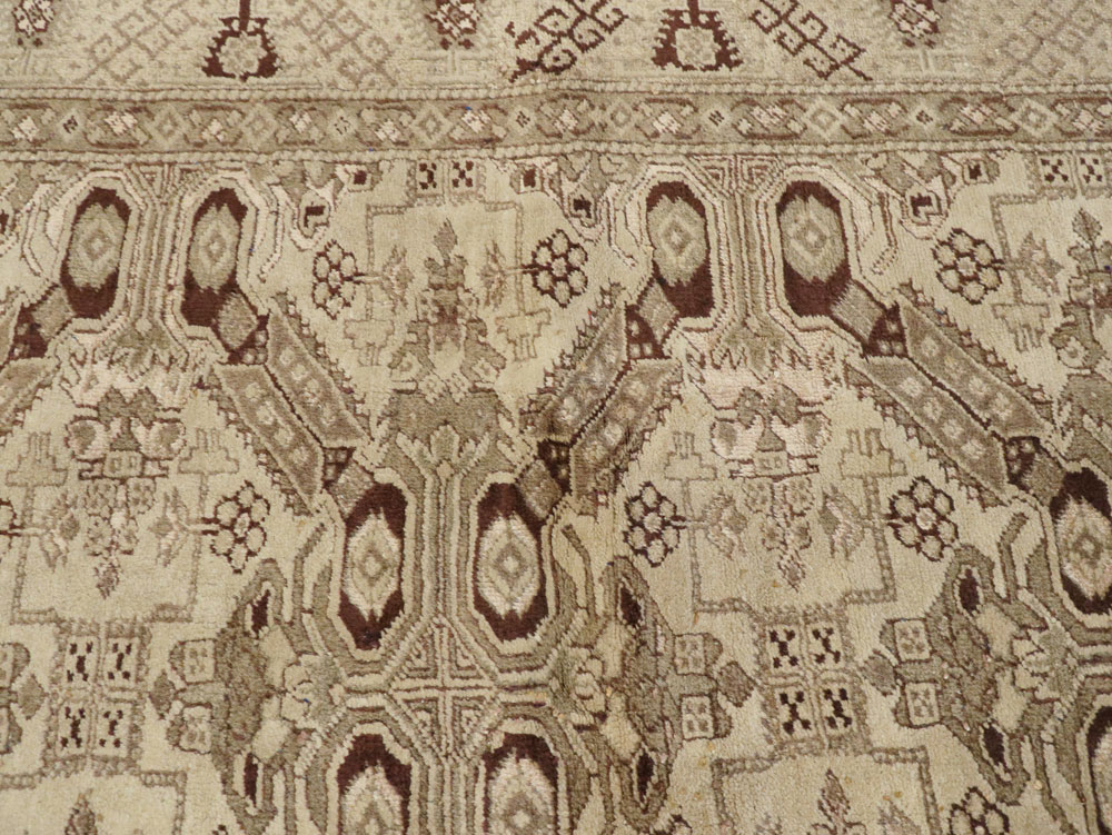 Vintage Turkish Sivas Carpet, No.14963 - Staging