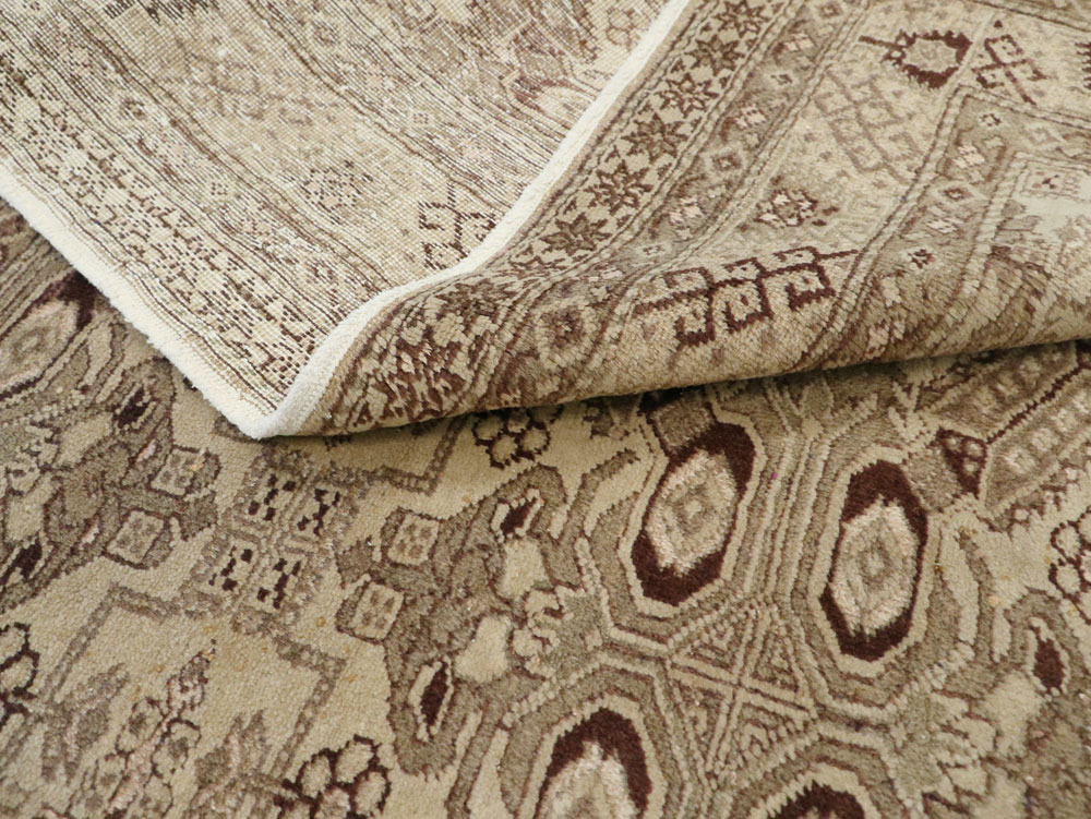 Vintage Turkish Sivas Carpet, No.14963 - Staging