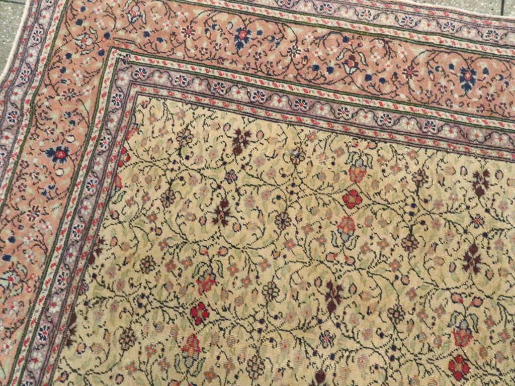 Vintage Turkish Sivas Carpet, No.14965 - Staging