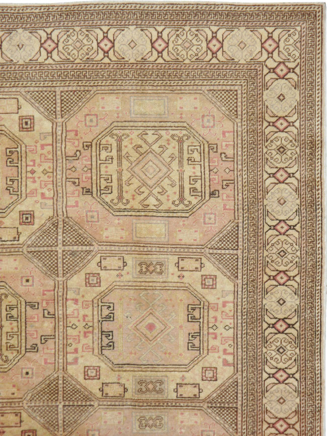 Vintage Turkish Sivas Carpet, No.14967 - Staging