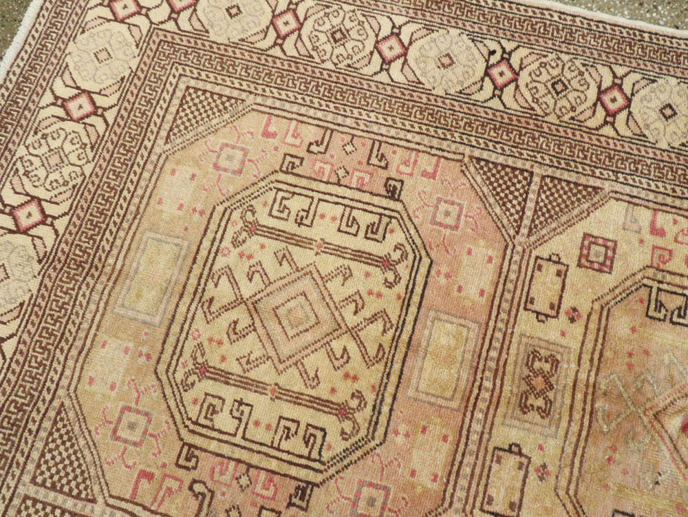 Vintage Turkish Sivas Carpet, No.14967 - Staging