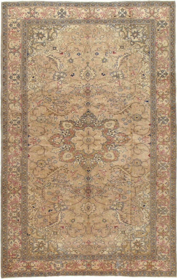 Vintage Turkish Sivas Carpet, No.14972 - Staging