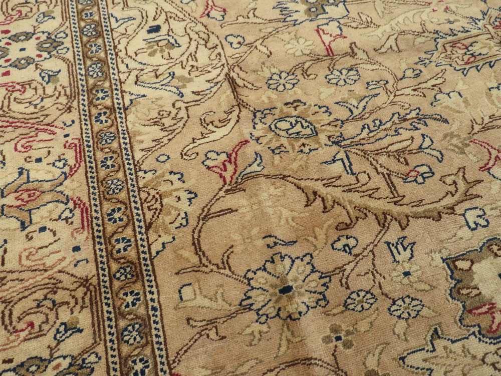 Vintage Turkish Sivas Carpet, No.14972 - Staging