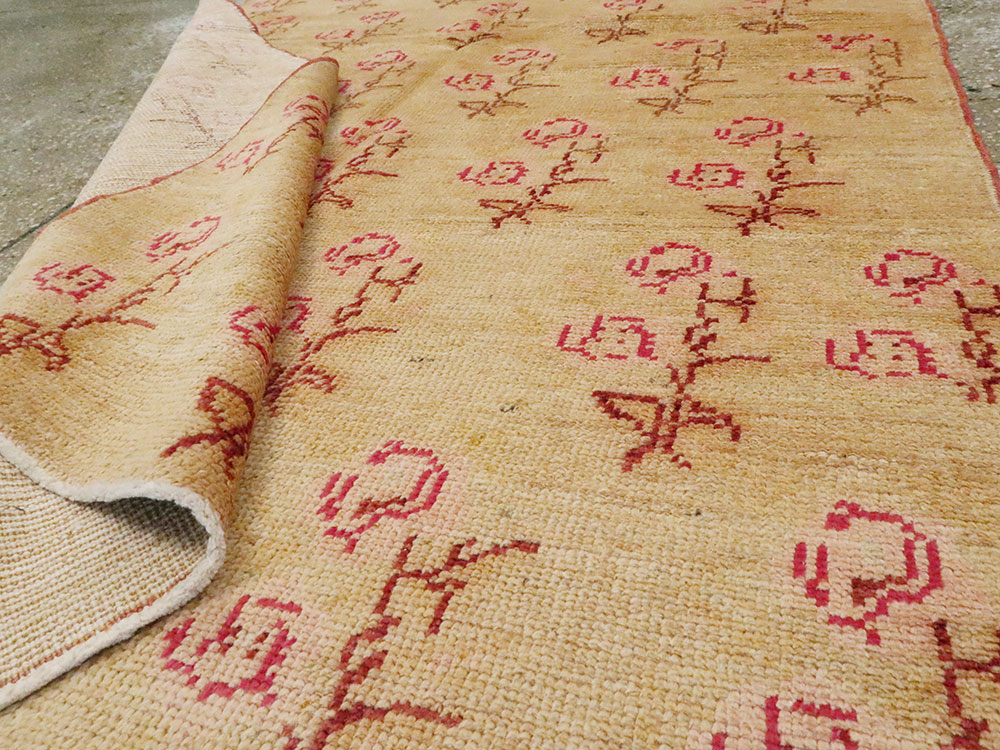 Vintage Turkish Anatolian Rug, No.15000 - Staging