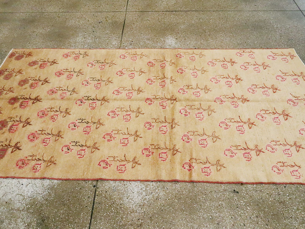 Vintage Turkish Anatolian Rug, No.15000 - Staging
