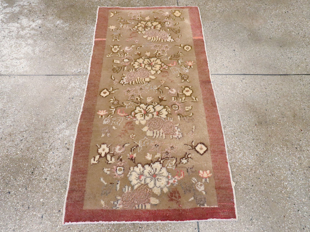 Vintage Turkish Anatolian Rug, No.15011 - Staging