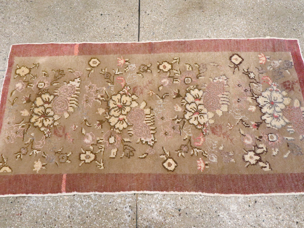 Vintage Turkish Anatolian Rug, No.15011 - Staging