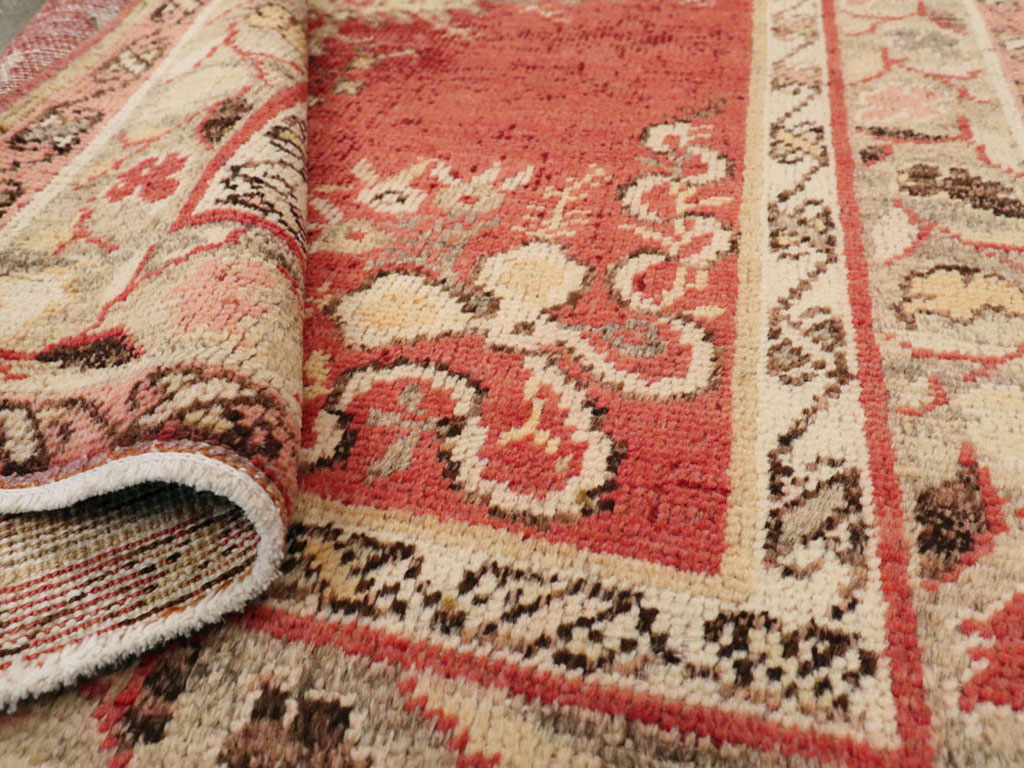 Antique  Turkish Oushak Rug, No.15013 - Staging