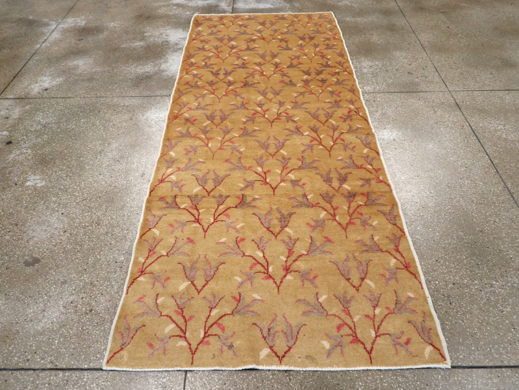 Vintage Turkish Anatolian Rug, No.15014 - Staging