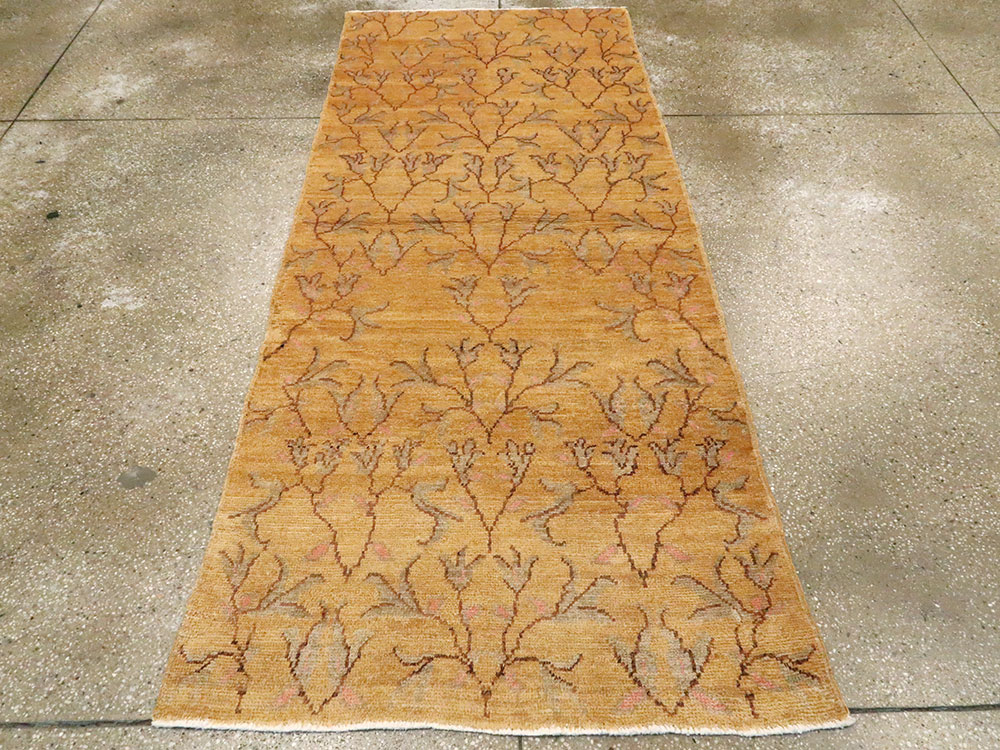 Vintage Turkish Anatolian Rug, No.15017 - Staging