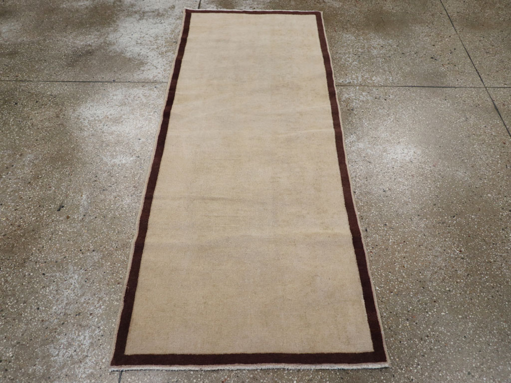 Vintage Turkish Anatolian Throw Rug, No.15026 - Staging