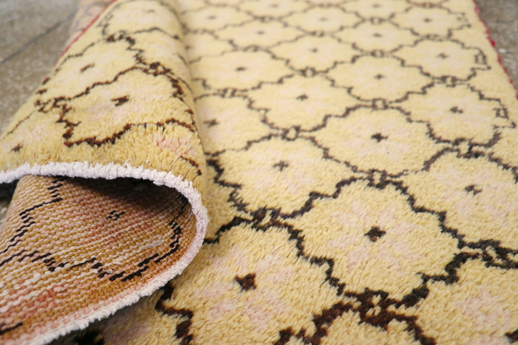 Vintage Turkish Anatolian Throw Rug, No.15028 - Staging