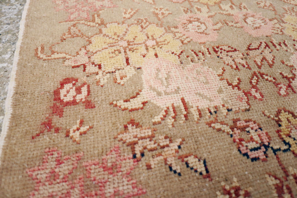 Vintage Turkish Anatolian Rug, No.15038 - Staging