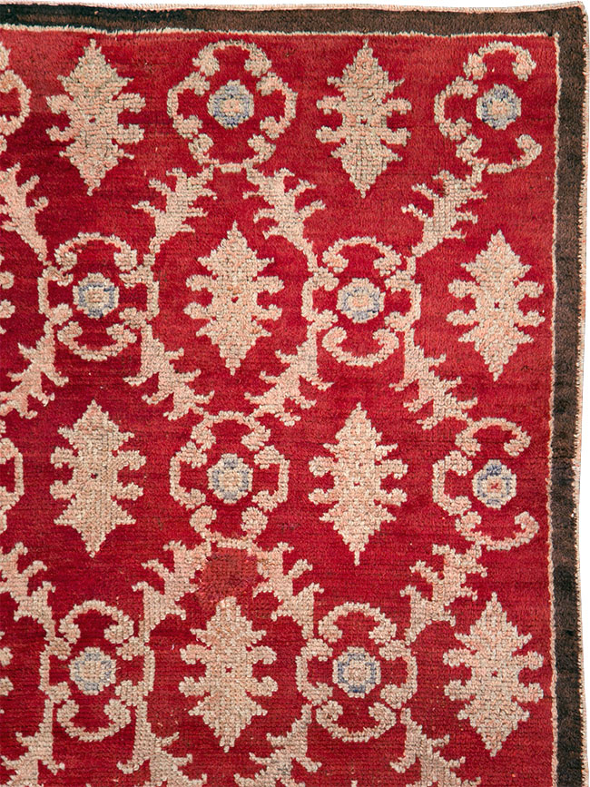Vintage Turkish Anatolian Accent Rug, No.15041 - Staging