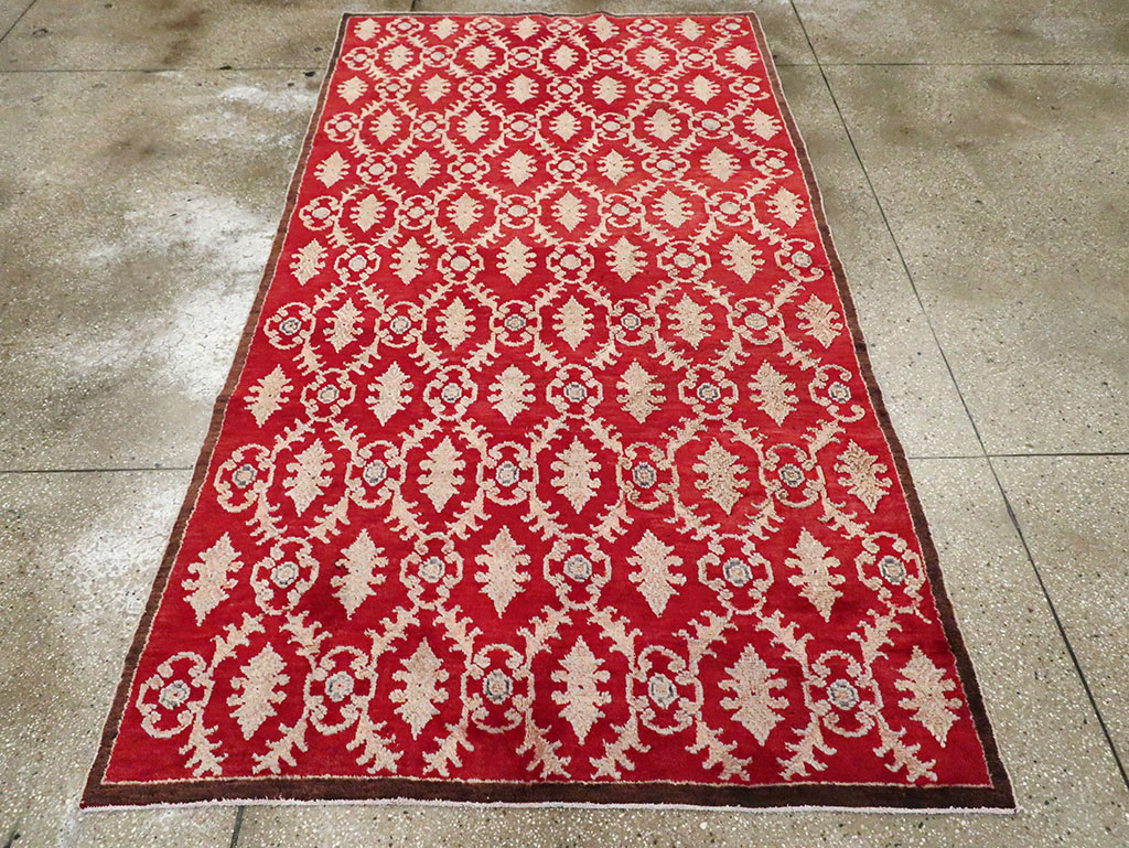 Vintage Turkish Anatolian Accent Rug, No.15041 - Staging