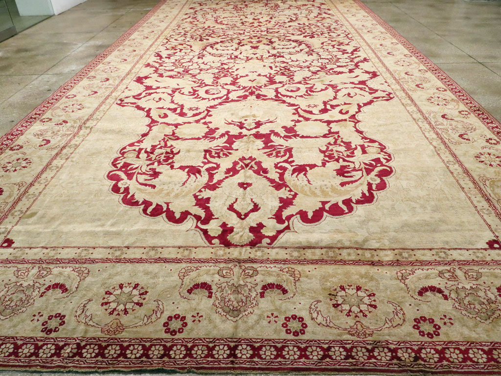 Antique Indian Agra Carpet, No.15046 - Staging