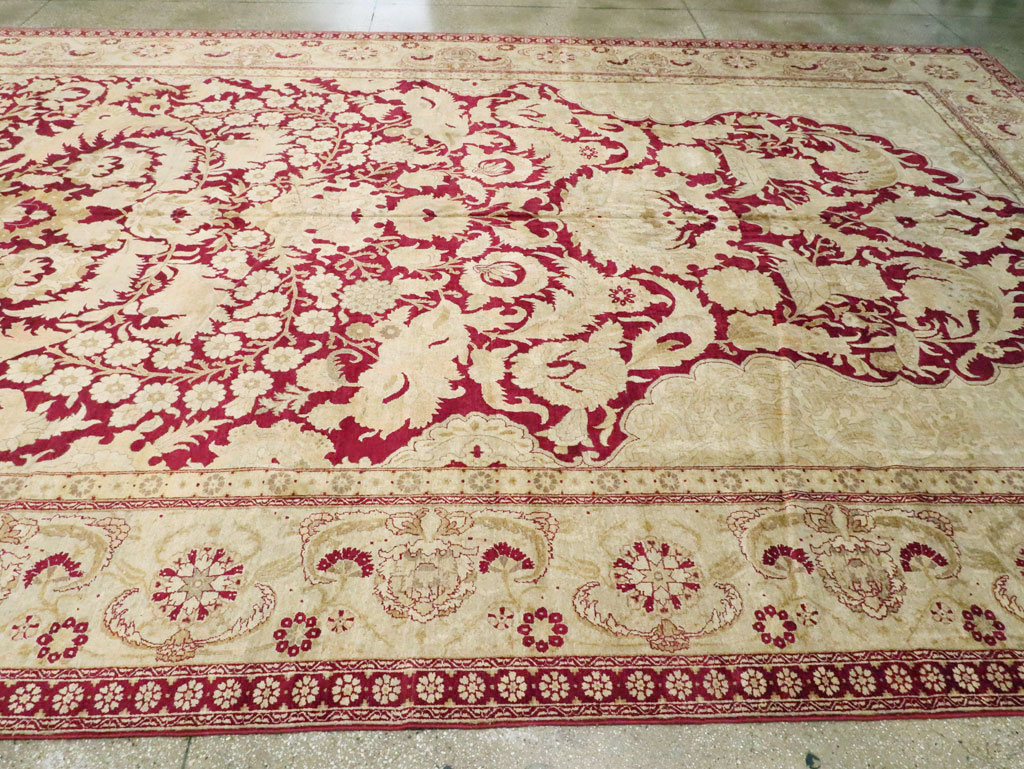Antique Indian Agra Carpet, No.15046 - Staging