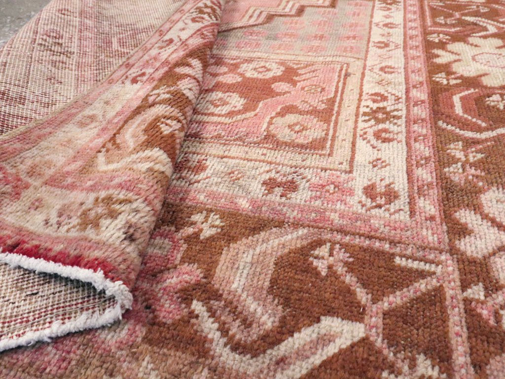 Vintage Turkish Oushak Rug, No.15116 - Staging