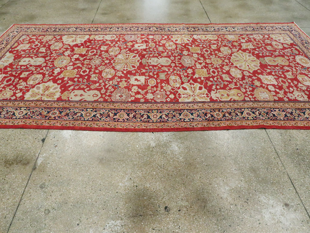 Antique Persian Sultanabad Gallery Carpet, No.15154 - Staging