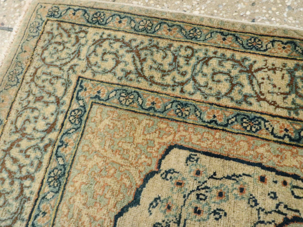 Antique Persian Tabriz Hagi Jalili Rug, No.15166 - Staging