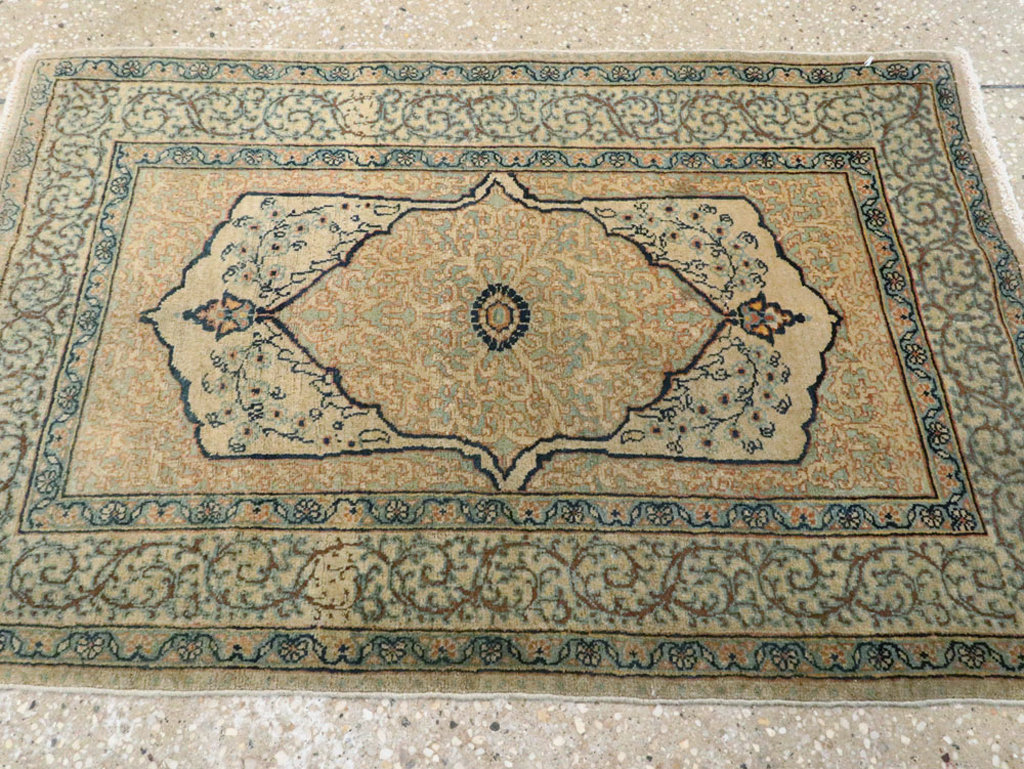 Antique Persian Tabriz Hagi Jalili Rug, No.15166 - Staging
