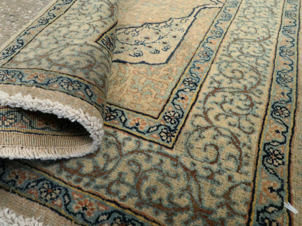 Antique Persian Tabriz Hagi Jalili Rug, No.15166 - Staging