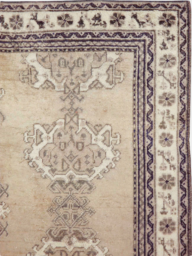 Antique Turkish Oushak Square Accent Carpet, No.15174 - Staging