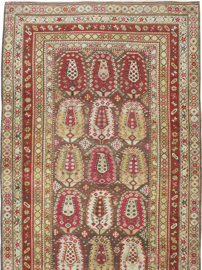 Antique Persian Northwest Rug, No.15184 - Staging