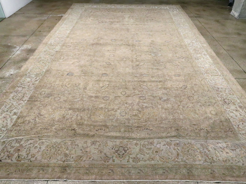 Antique Persian Mahal Carpet, No.15252 - Staging