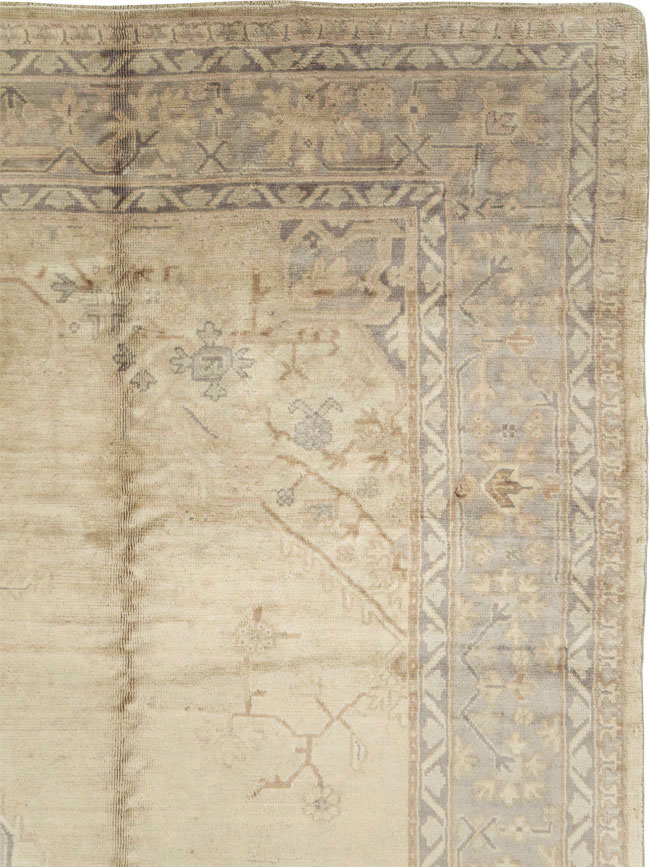 Antique Turkish Oushak Carpet, No.15253 - Staging