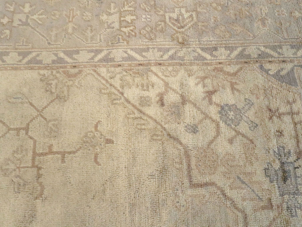 Antique Turkish Oushak Carpet, No.15253 - Staging
