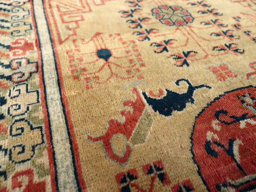 Antique Lahore Rug, No.15267 - Staging