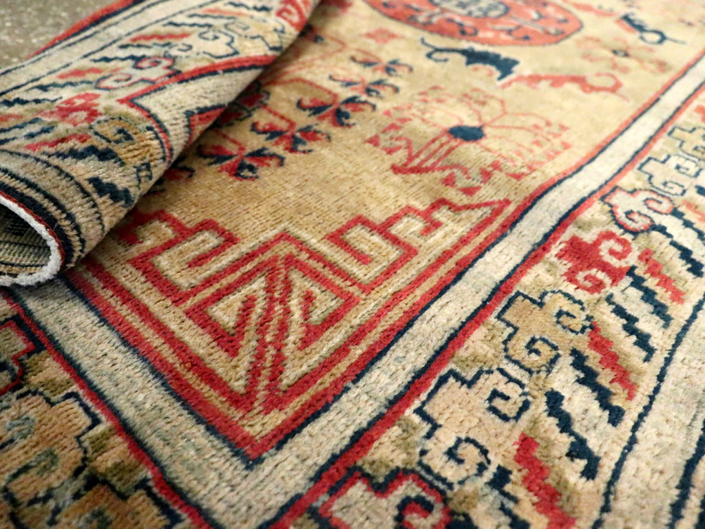 Antique Lahore Rug, No.15267 - Staging