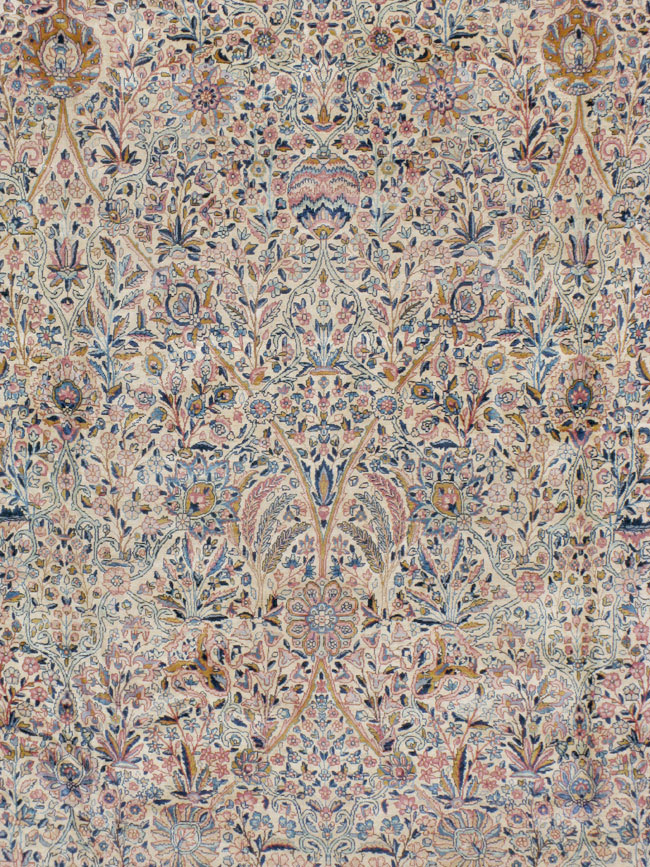 Antique Persian Lavar Kerman Carpet, No.15268 - Staging