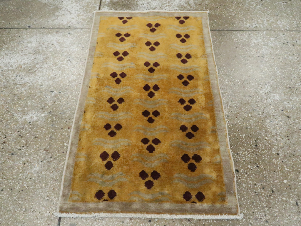 Vintage Turkish Art Deco Throw Rug, No.15326 - Staging