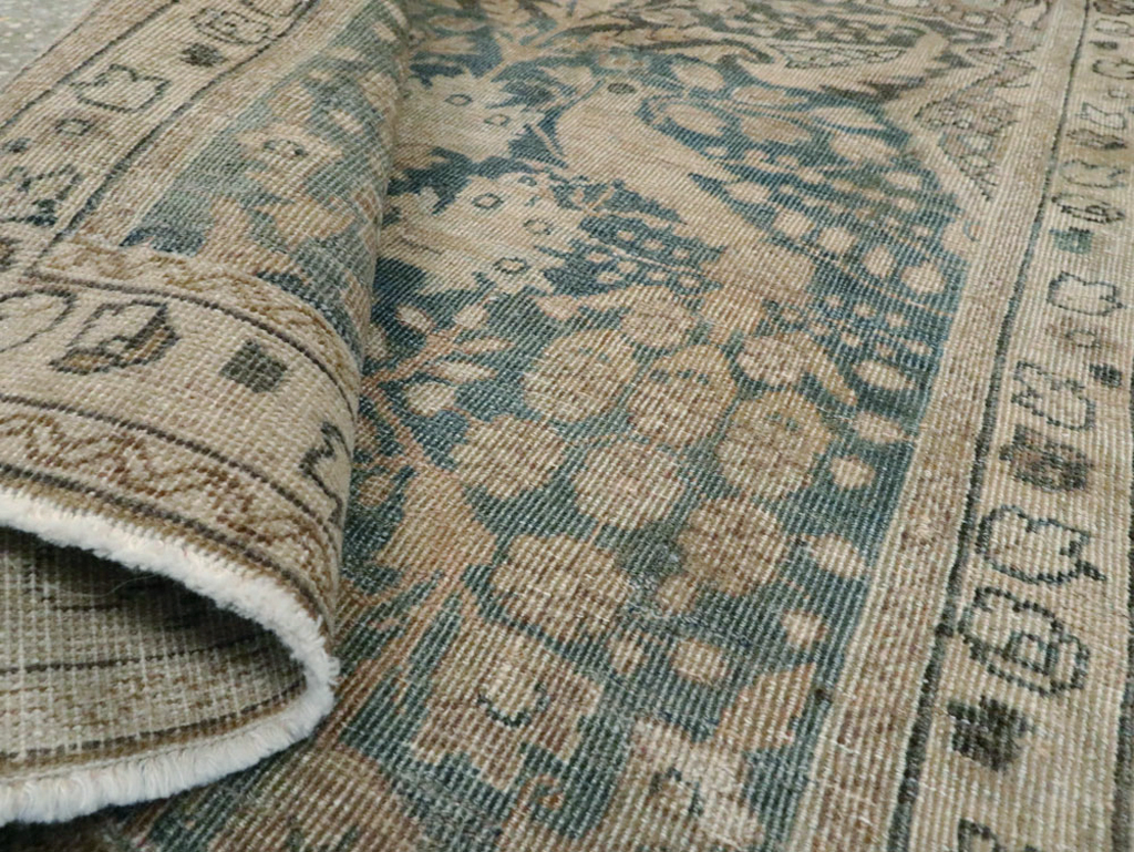 Antique Persian Mashad Rug, No.15333 - Staging