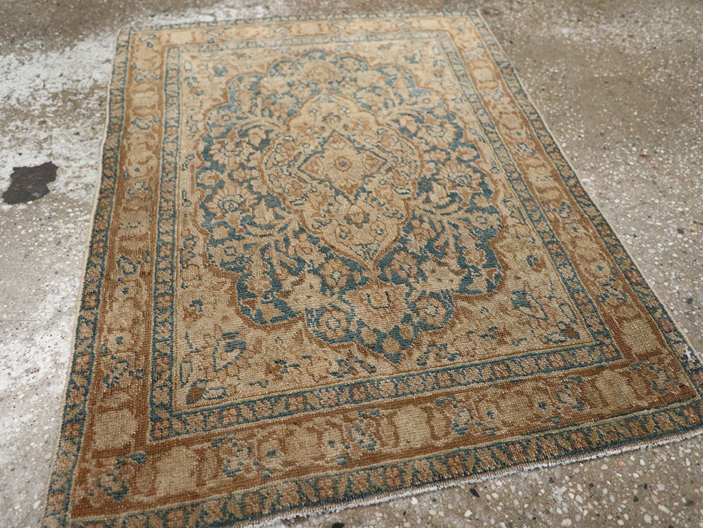 Antique Persian Mashad Throw Rug, No.15334 - Staging
