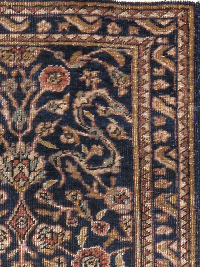Antique Persian Mahal Rug, No.15336 - Staging
