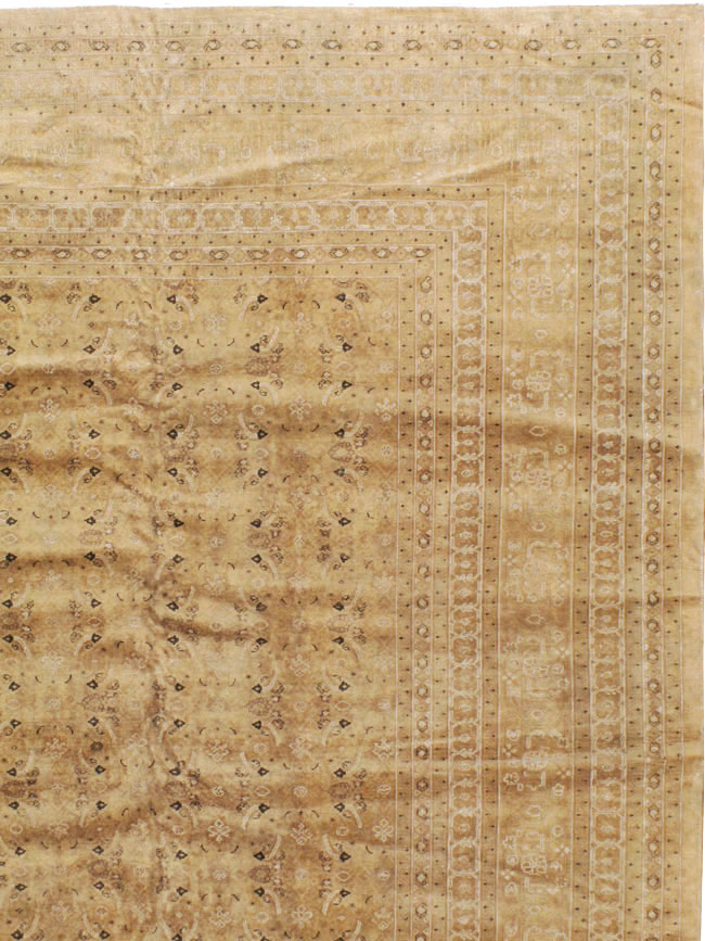 Antique Persian Tabriz Carpet, No.15349 - Staging