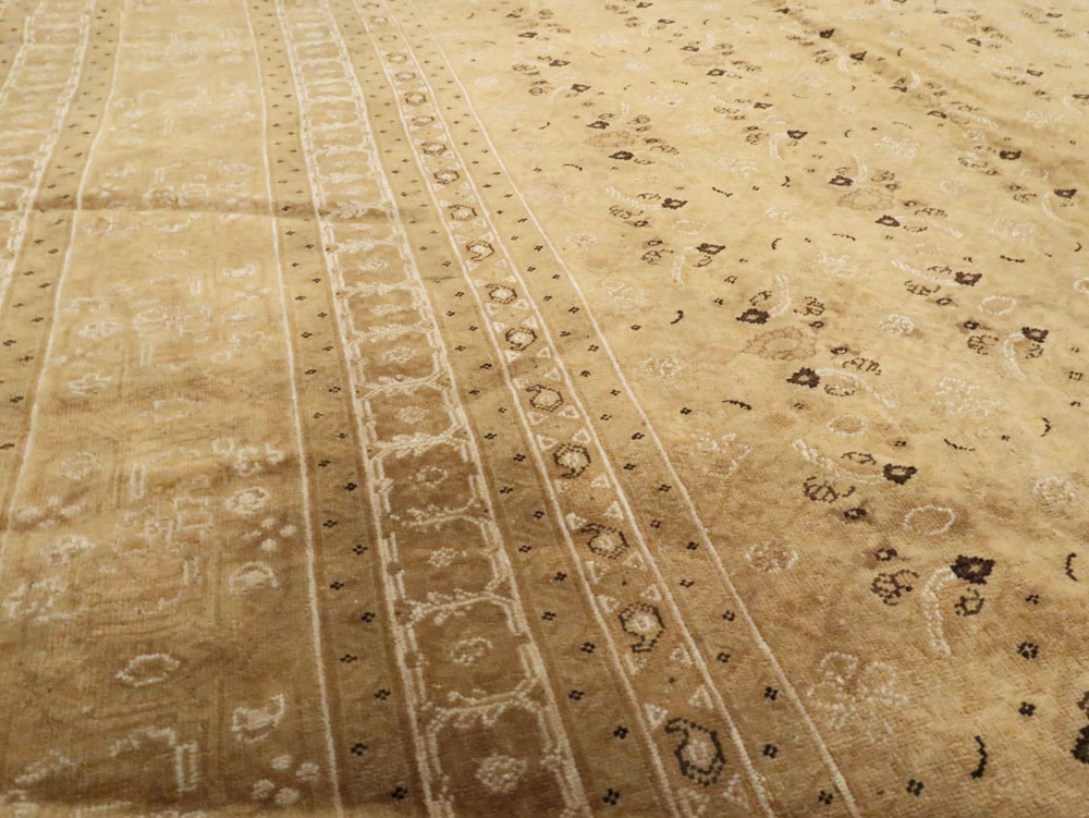 Antique Persian Tabriz Carpet, No.15349 - Staging
