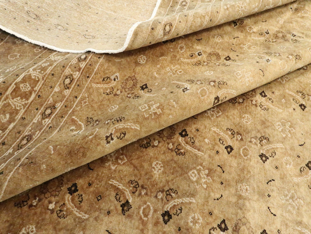 Antique Persian Tabriz Carpet, No.15349 - Staging
