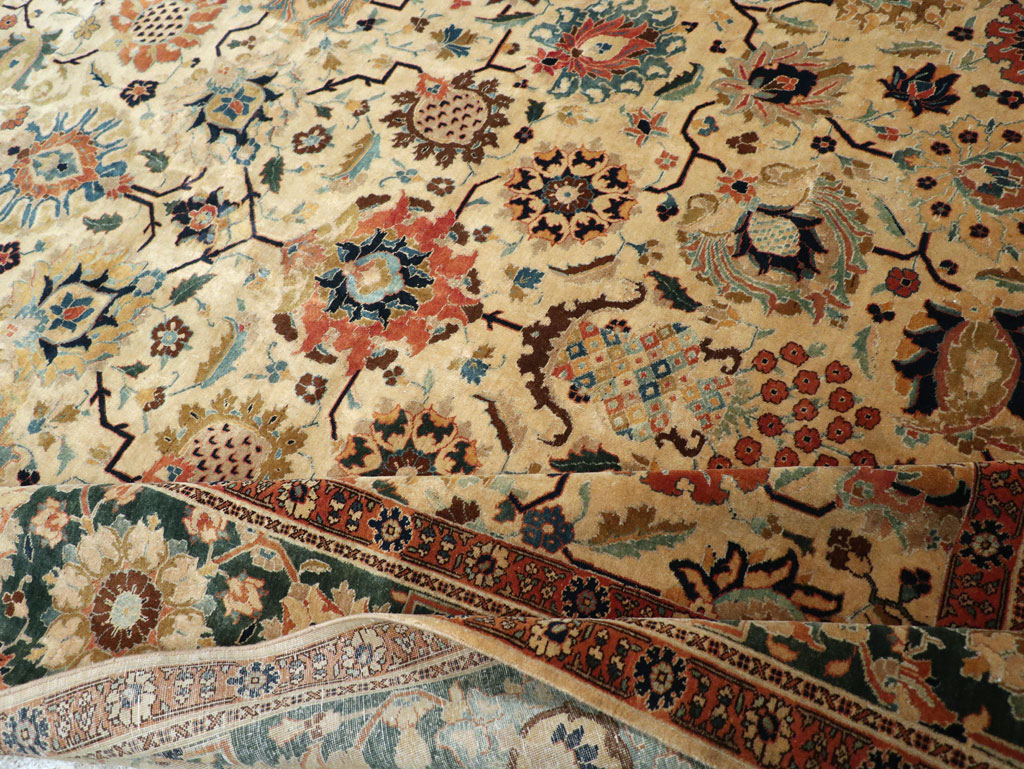 Vintage Persian Tabriz Carpet, No.15379 - Staging