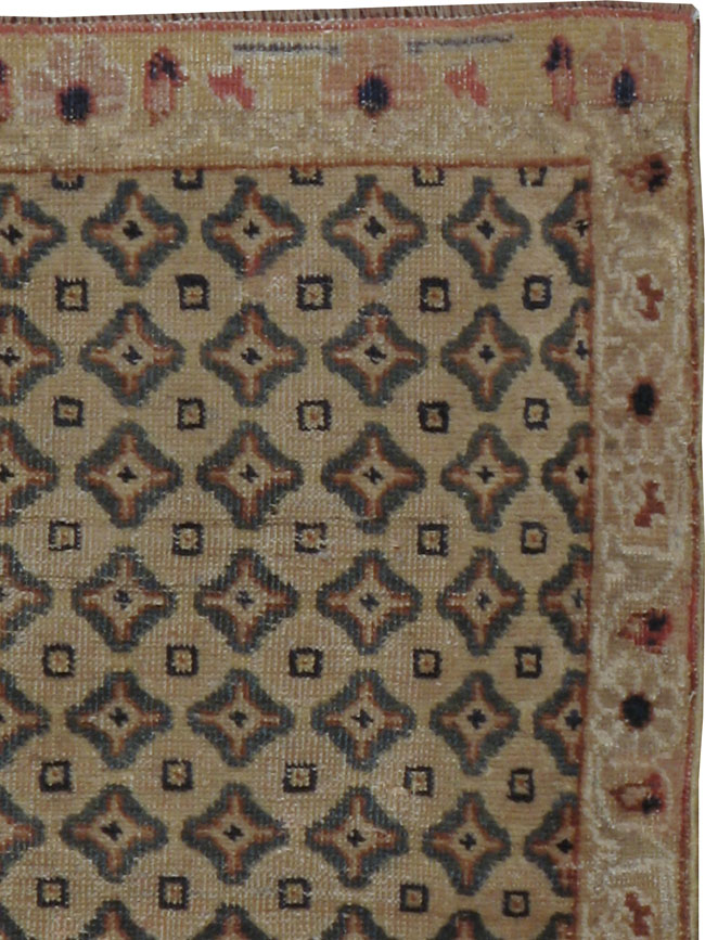 Antique Persian Tabriz Rug, No.15391 - Staging