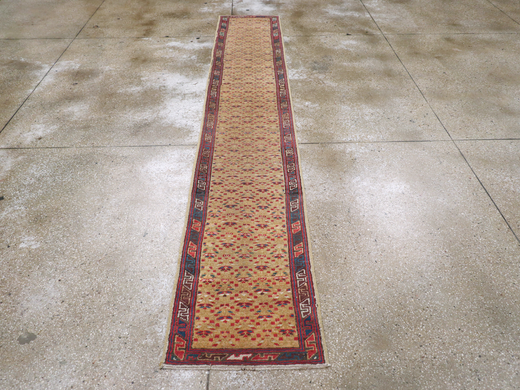 Antique Persian Serab Runner, No.15399 - Staging