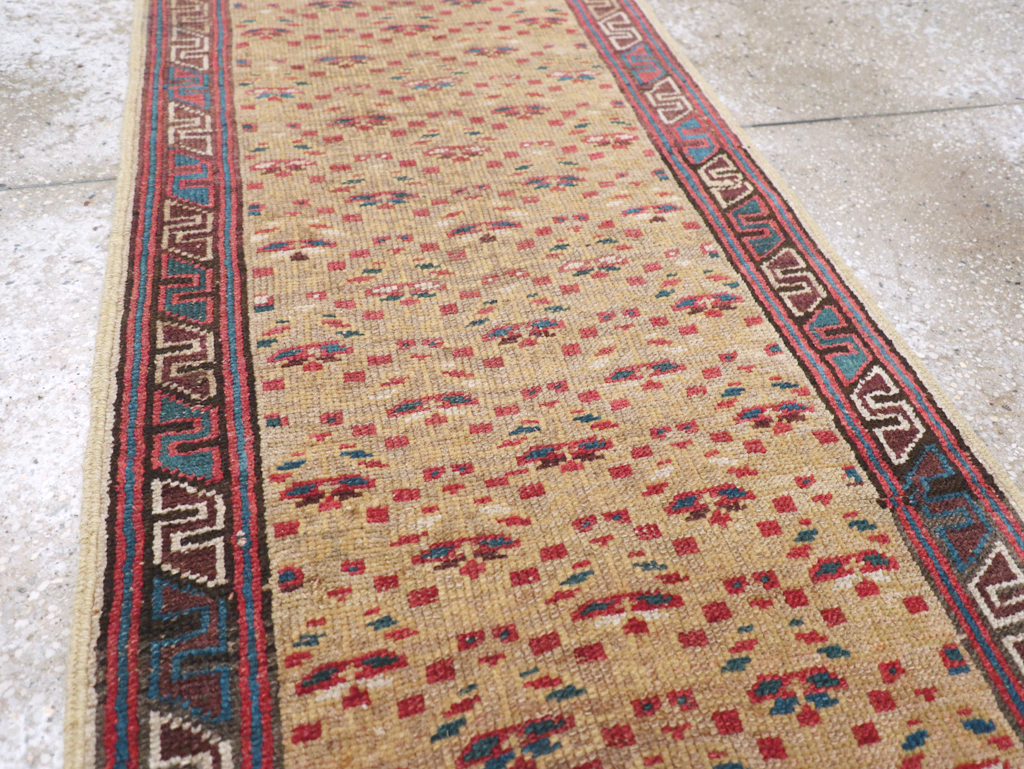 Antique Persian Serab Runner, No.15399 - Staging